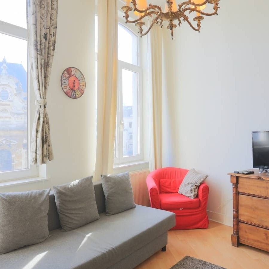 Studio for rent for €820 per month in Brussels, Rue du Peuplier