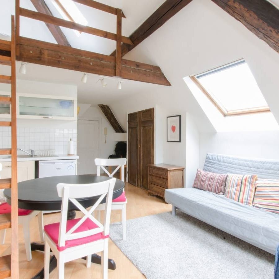 Studio for rent for €820 per month in Brussels, Rue du Peuplier